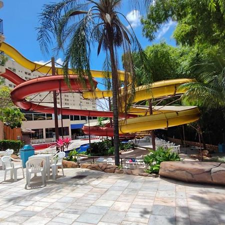 קאלדס נובאס Golden Dolphin Gd - Suite 4 Adultos E 1 Crianca Ate 5 Anos מראה חיצוני תמונה